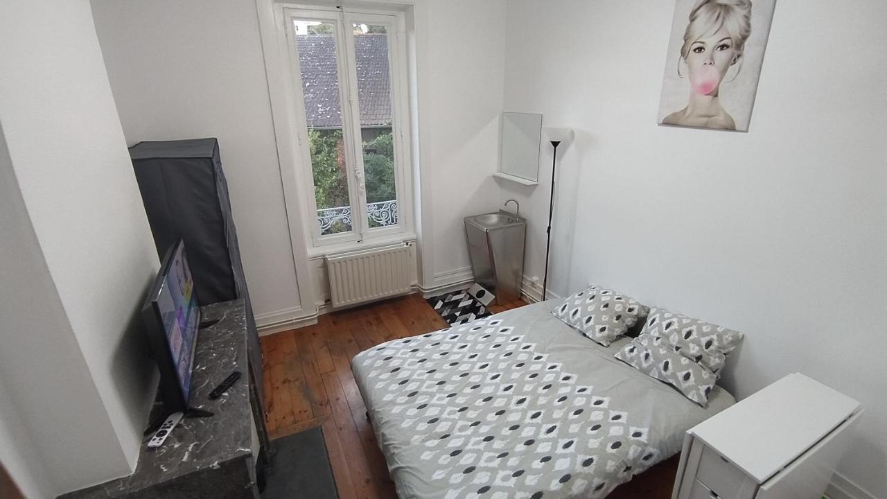 La Batisse De Saint-Chamond Bed & Breakfast エクステリア 写真